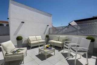 Miete Etagenwohnung  N/a. Calle ángeles, sevilla