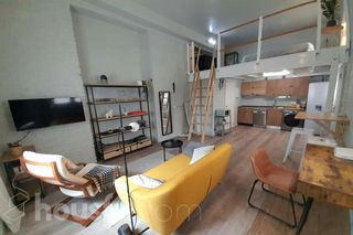 Flat in N/A