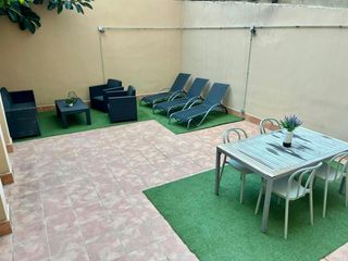 Alquiler Piso  N/a. Carrer de rocafort, barcelona
