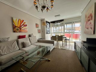 Rent Flat  N/a. Calle puruñuela, sevilla