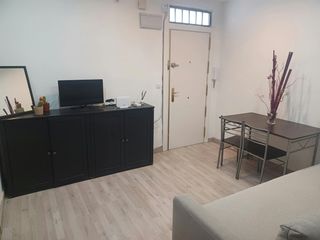 Rent Flat  N/a. Calle de la virgen, madrid