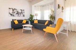 Location Appartement  N/a. Carrer de rocafort, barcelona