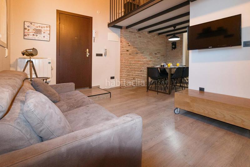 Foto d0c50f69-494b-4385-b276-709a57349cc0. Rent flat with heating in Provençals del Poblenou Barcelona