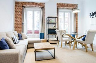 Miete Etagenwohnung  N/a. Calle de espoz y mina, madrid