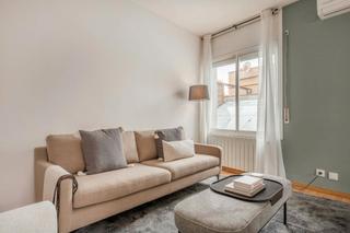 Location Appartement  N/a. Avinguda de madrid, barcelona