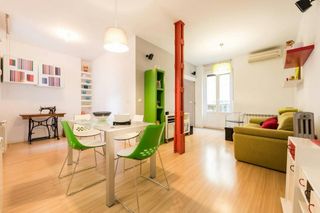 Miete Etagenwohnung  N/a. Calle de rodas, madrid