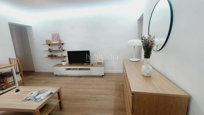 Foto bb762088-4085-411d-8666-12a418f4caec. Alquiler piso calle miosotis, en Valdeacederas Madrid