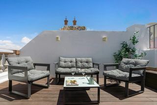 Rent Flat  N/a. Calle francos, sevilla