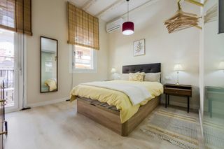 Alquiler Piso  N/a. Carrer den robador, barcelona