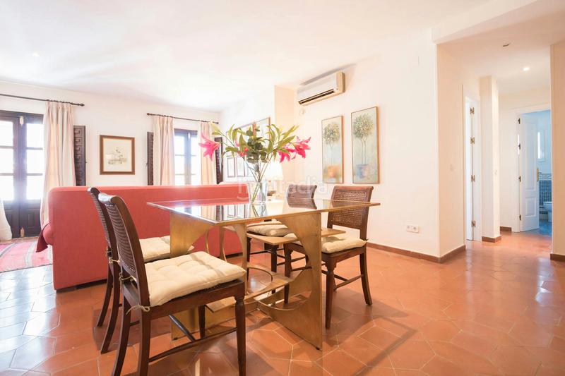 Foto 8ed552df-ca03-40b1-9935-1c2918510035. Alquiler piso calle conde de ibarra, en San Bartolomé Sevilla