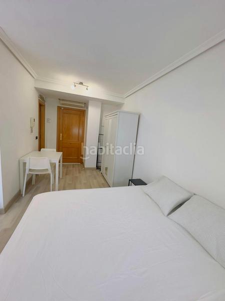 Foto 549c3e64-e93c-4df4-af15-fbd64b438f87. Alquiler piso calle esperanza sánchez carrascosa, en Madrid