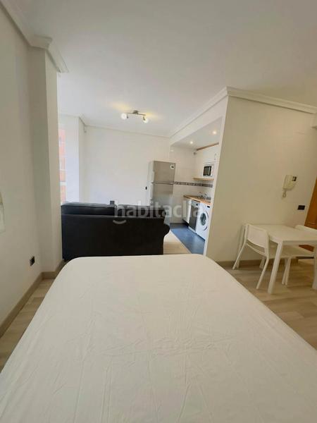 Foto e08e895d-d35c-4db5-a149-b4337d992200. Alquiler piso calle esperanza sánchez carrascosa, en Madrid