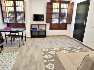 Miete Etagenwohnung  N/a. Calle parras, sevilla