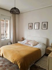 Miete Etagenwohnung  N/a. Carrer de la miraculosa, valencia