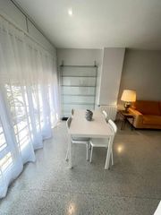 Rent Flat  N/a. Gran via de les corts catalanes, barcelona
