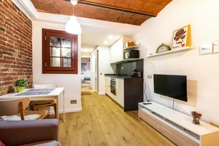 Affitto Appartamento  N/a. Carrer de sardenya, barcelona