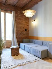Rent Flat  N/a. Carrer del torrent de lolla, barcelona
