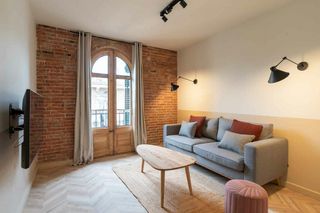 Rent Flat  N/a. Carrer de blasco de garay, barcelona