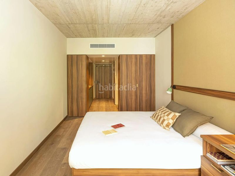 Foto 04f390a5-1831-4a70-b088-1736ea3703ea. Affitto edificio in Raval Barcelona