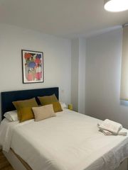 Rent Flat  N/a. Calle del general ricardos, madrid