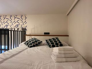 Miete Etagenwohnung  N/a. Calle de jesús del gran poder, madrid