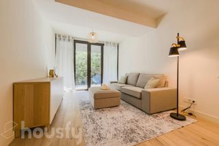 Miete Etagenwohnung  N/a. Carrer de rocafort, barcelona