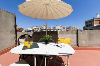 Miete Etagenwohnung  N/a. Carrer de sepúlveda, barcelona