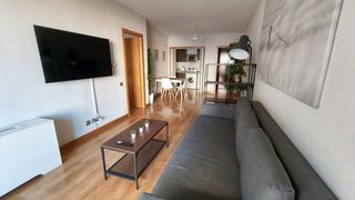 Miete Etagenwohnung  N/a. Calle de mauricio legendre, madrid