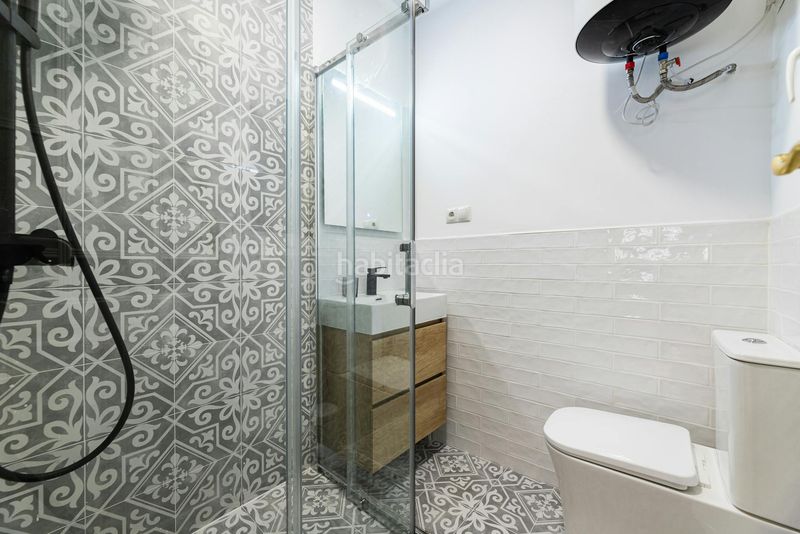 Foto fd93ee8c-5ea0-4b88-b5d1-cf9e4476aea9. Miete etagenwohnung mit heizung in Russafa Valencia