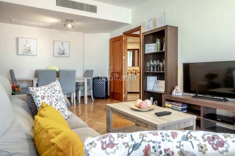 Foto 71a46621-0662-4507-8f34-b1486d46bd78. Alquiler piso calle de jacometrezo, en Sol Madrid