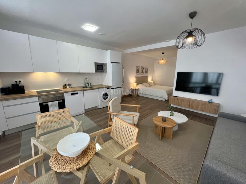 Foto 7fbf6499-a0c7-4cd4-b0f7-08496ec3384b. Alquiler piso calle de astorga, en Ventas Madrid