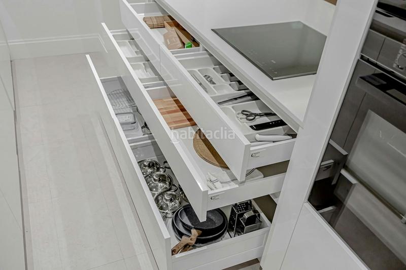 Foto f8f63754-c3d5-4564-8e3d-3745f1c9477c. Rent flat with heating in Arapiles Madrid