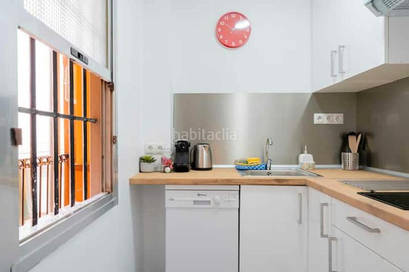 Foto 10fbee18-93a5-4949-ab2c-6c54c1130dc5. Rent flat in Embajadores-Lavapiés Madrid