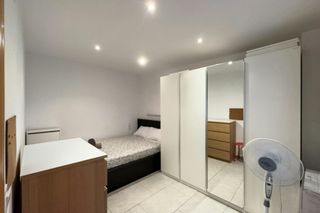Flat in N/A