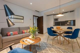 Location Appartement  N/a. Calle san bernardo, sevilla