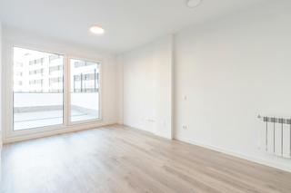 Rent Flat  N/a. Calle iberia, madrid