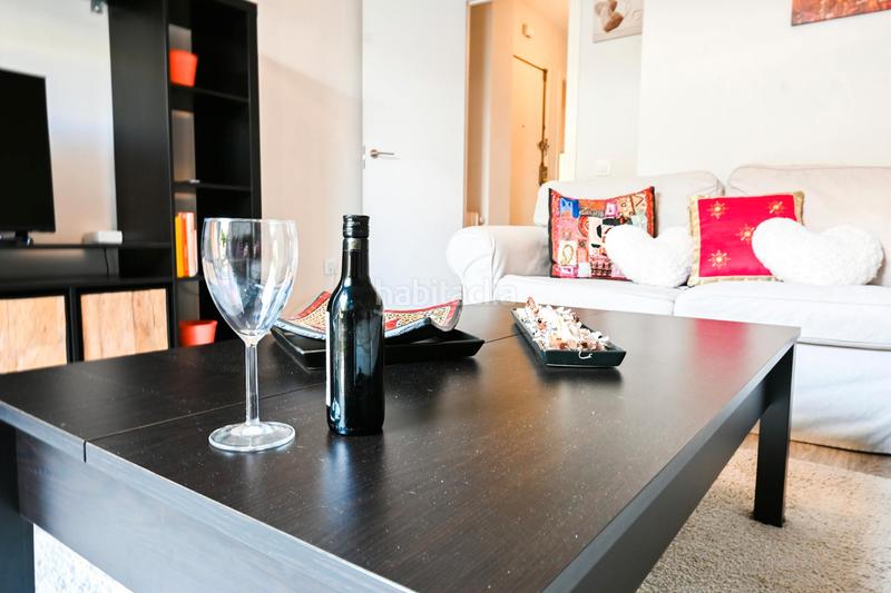 Foto 49cc74da-fa37-425a-b313-330fbd81da1e. Alquiler piso calle carabela, en Alameda de Osuna Madrid