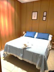 Alquiler Piso  N/a. Carrer den gil, valencia