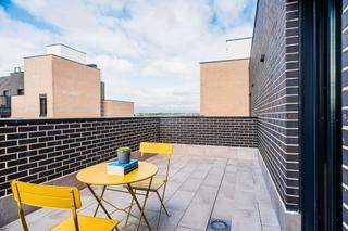 Rent Flat  N/a. Avenida del talgo, madrid