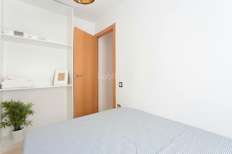 Foto 998718f8-0d8b-4fb4-94f1-54e7bcc6b857. Lloguer pis a Collblanc Hospitalet de Llobregat (L´)