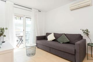 Rent Flat  N/a. Carrer del mont, lhospitalet de llobregat