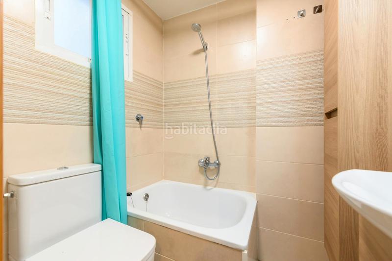 Foto d1f85416-fc12-4583-8874-c9e81ec5f9b9. Rent flat with heating in Embajadores-Lavapiés Madrid