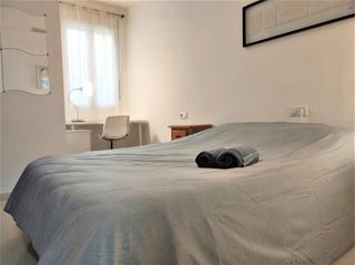 Rent Flat  N/a. Plaza san martín, sevilla