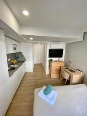 Miete Etagenwohnung  N/a. Avenida de la reina victoria, madrid