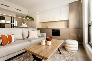 Rent Flat  N/a. Calle del jacaranda, madrid