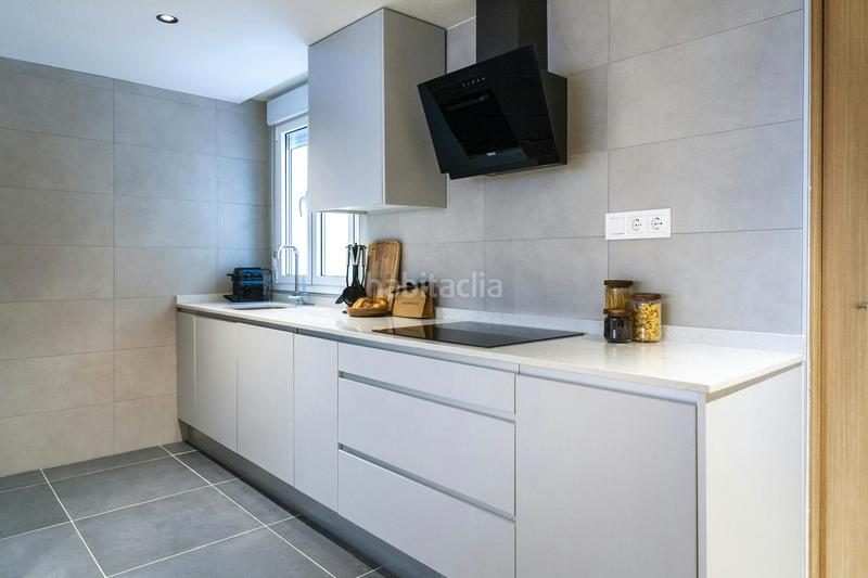 Foto ab8b77f9-bec8-451e-8b42-45a542665d73. Alquiler piso calle del doctor fleming, en Nueva España Madrid