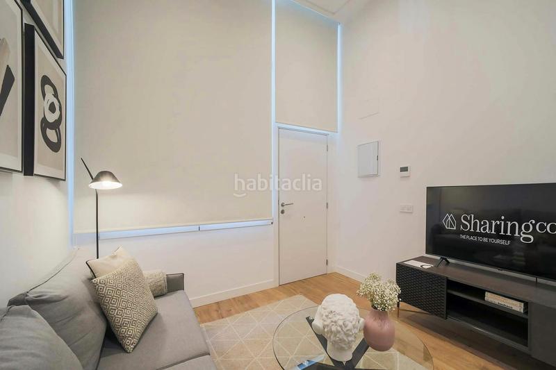 Foto 52b843e4-1e3b-4641-9be9-cd9516fd1182. Alquiler piso calle de mantuano, en Ciudad Jardín Madrid