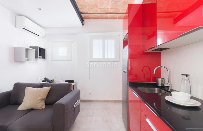 Foto d9d4214c-bef1-409a-a241-c35735fd32c2. Rent flat with heating in Raval Barcelona