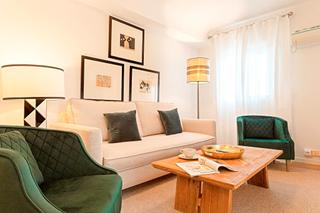 Miete Etagenwohnung  N/a. Calle velarde, sevilla