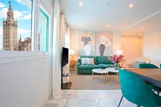 Miete Etagenwohnung  N/a. Avenida de la constitución, sevilla